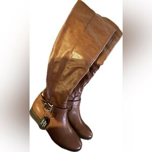 Brown Knee-High Leather Boots